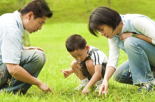 家庭品德教育不应是单调的说教而应融入